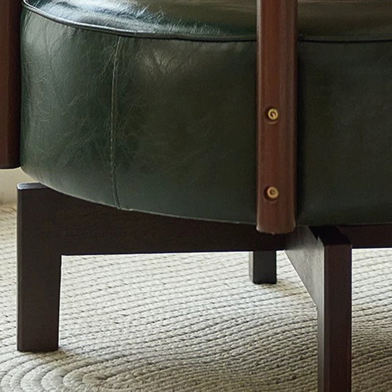 Traditional Leather Chair