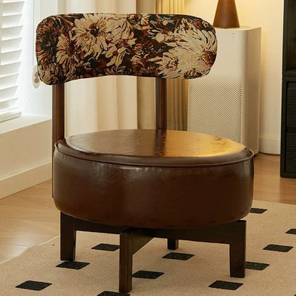 Traditional Leather Chair