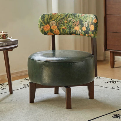 Traditional Leather Chair
