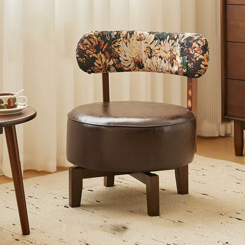 Traditional Leather Chair