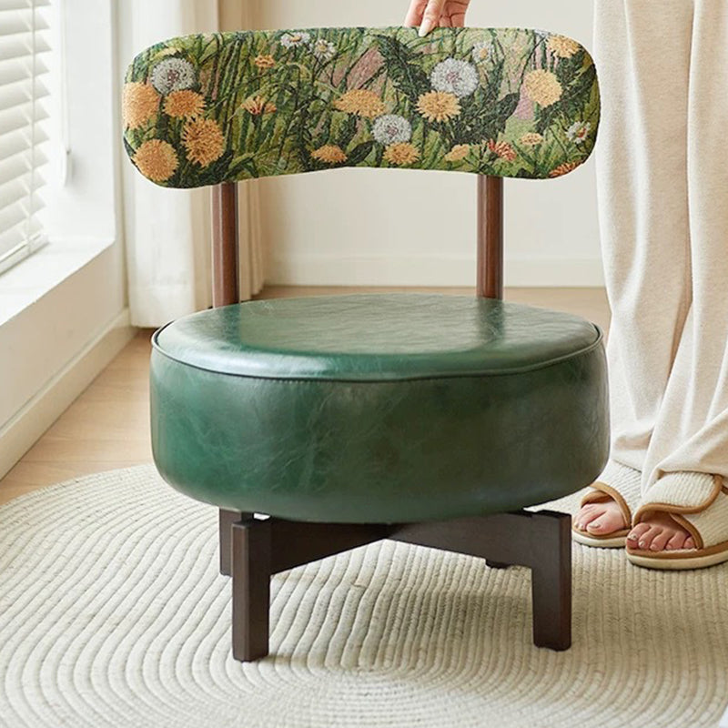 Traditional Leather Chair