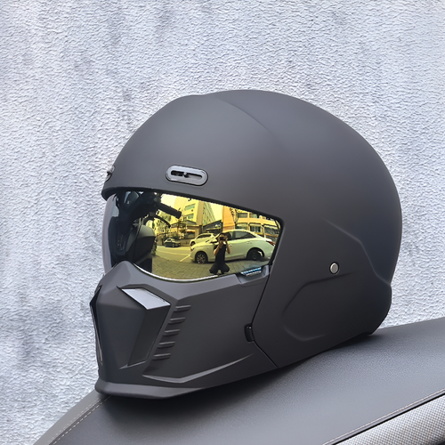 Retro Motorcycle Helmet with Anti-Fog Visor