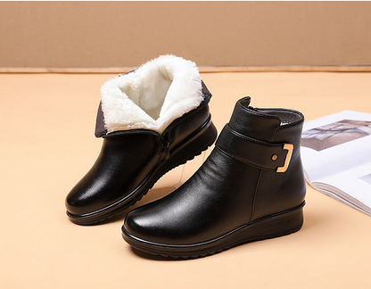 Women's Winter Boots with Faux-Fur Lining