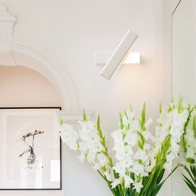 Simple Metal Linear Rotating 1-Light LED Wall Sconce Lamp