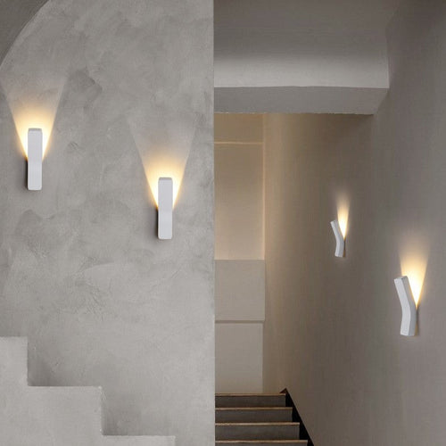Minimalist Rectangular Curved Iron 1-Light Wall Sconce Lamp