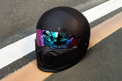 Retro Motorcycle Helmet with Anti-Fog Visor