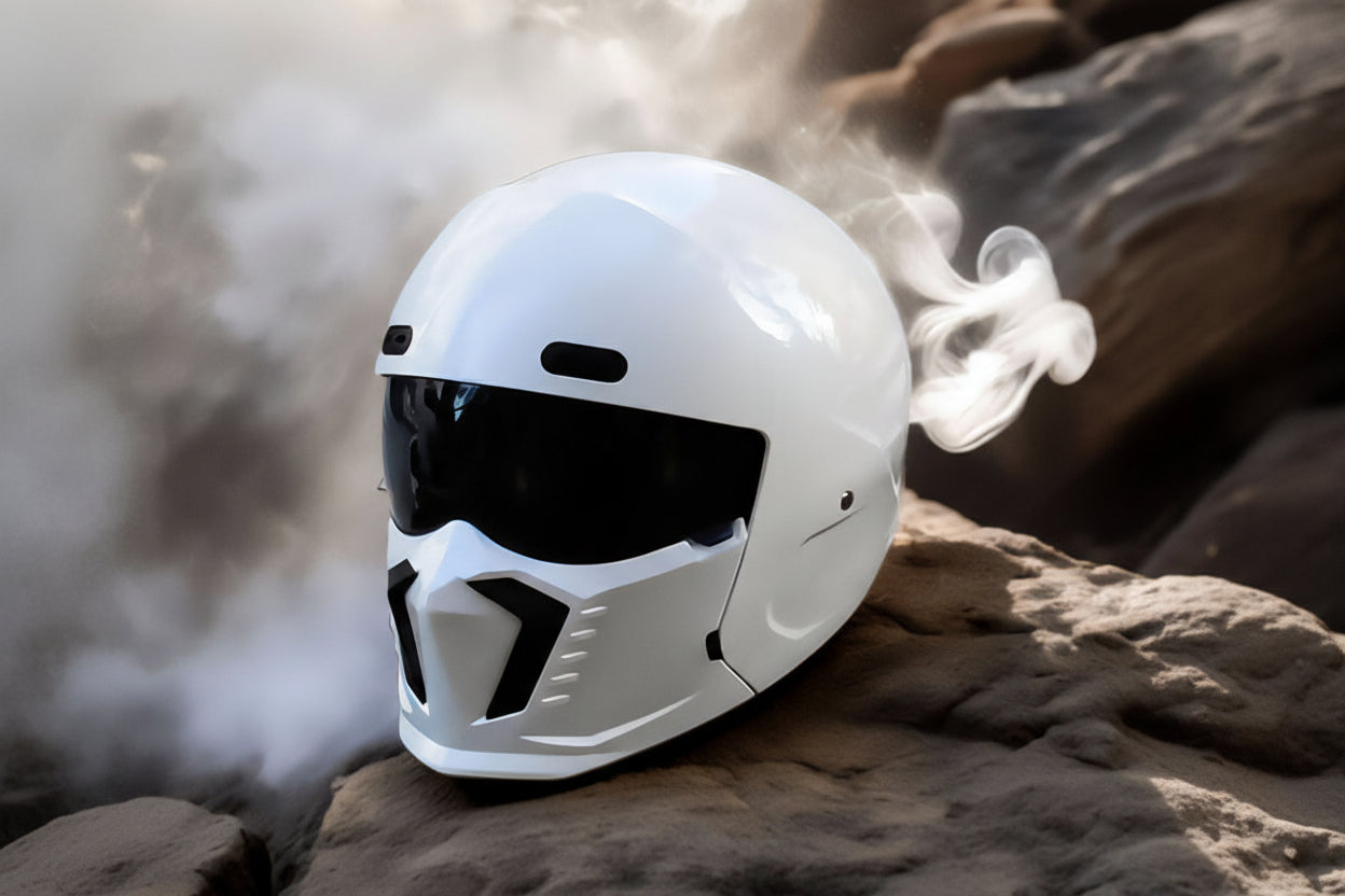 Retro Motorcycle Helmet with Anti-Fog Visor