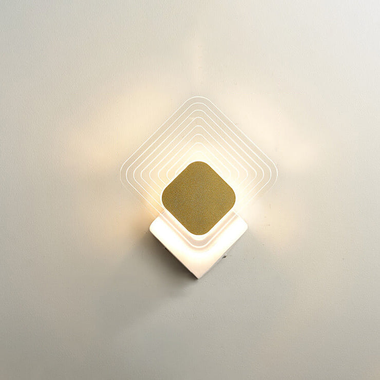 Light Luxury Gold Geometric Acrylic LED Wall Sconce Lamp