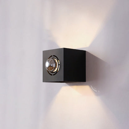 Modern Minimalist Square Iron 1-Light Wall Sconce Lamp
