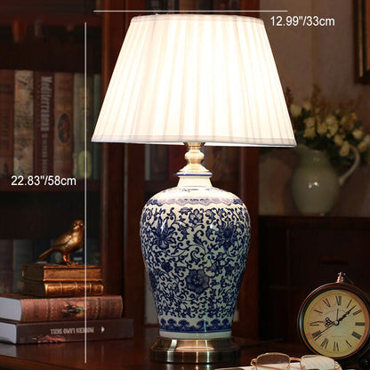 Traditional Ceramic Vase Table Lamp