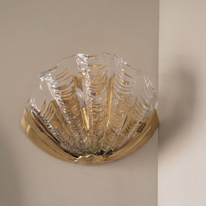 Modern Art Deco Shell Brass Glass 1-Light Wall Sconce Lamp