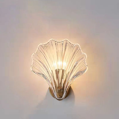 Shell Glass Brass Finish Frame 1-Light Wall Sconce Lamp