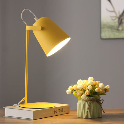 Nordic Iron Table Lamp