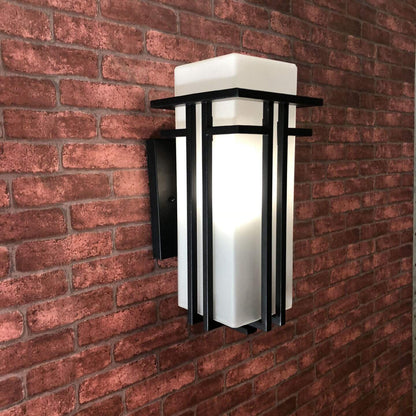 Chinese Glass Lampshade 1-Light Outdoor Wall Sconce Lamp