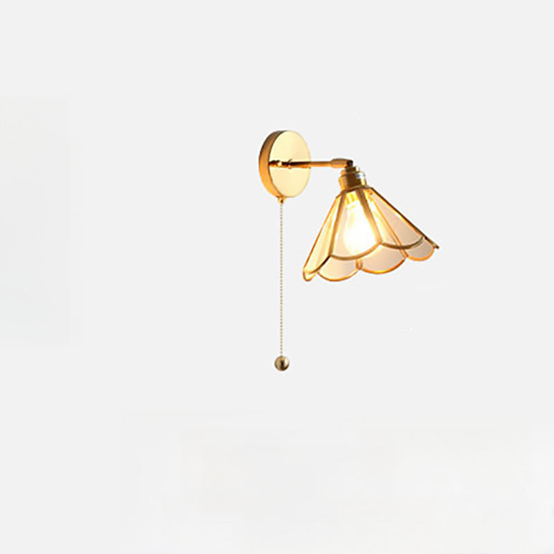 Tapered Petal All Copper Glass 1-Light Wall Sconce Lamp