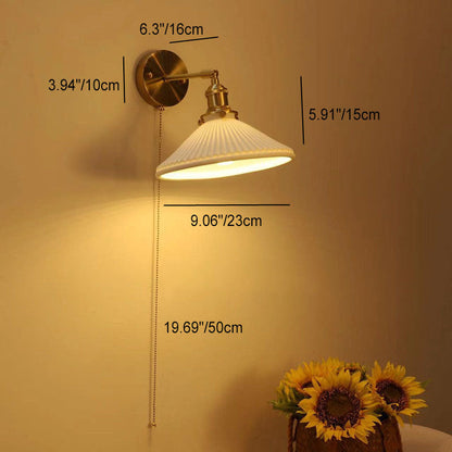 Simplicity Round 1-Light Vanity Light Wall Sconce Lamp