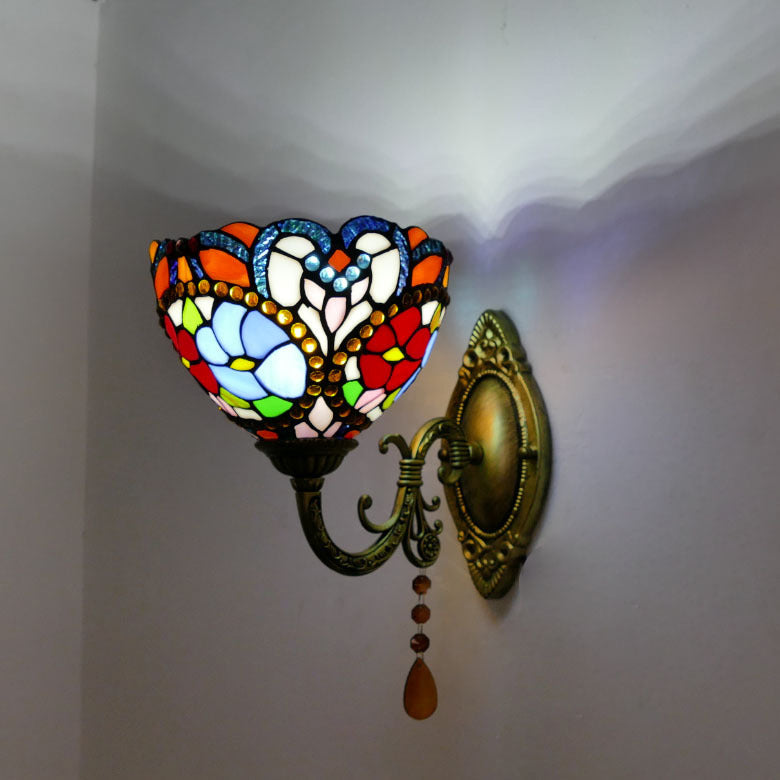 Tiffany Iron Stained Glass 1-Light Wall Sconce Lamp