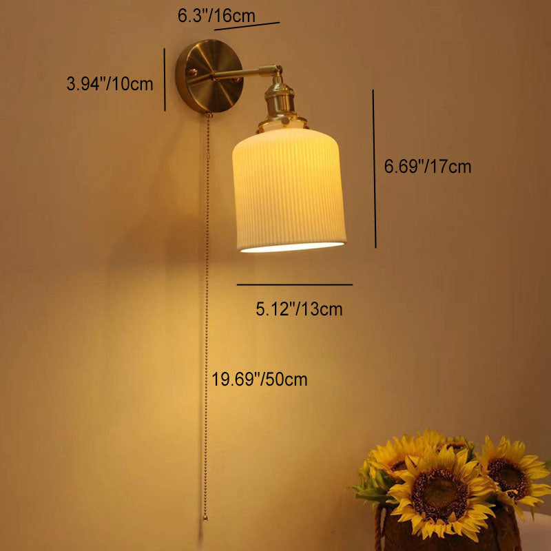 Simplicity Round 1-Light Vanity Light Wall Sconce Lamp