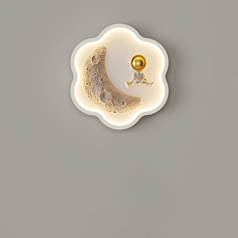 Flower-Shaped Resin Moon Astronaut LED Wall Sconce Lamp