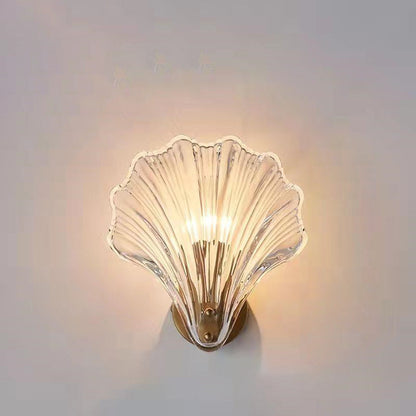 Shell Glass Brass Finish Frame 1-Light Wall Sconce Lamp