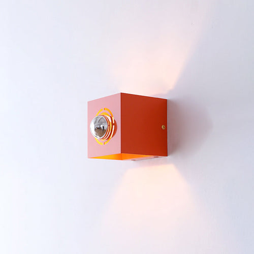 Modern Minimalist Square Iron 1-Light Wall Sconce Lamp