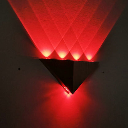 Aluminum Triangle Pyramid Design LED Wall Sconce Lamp