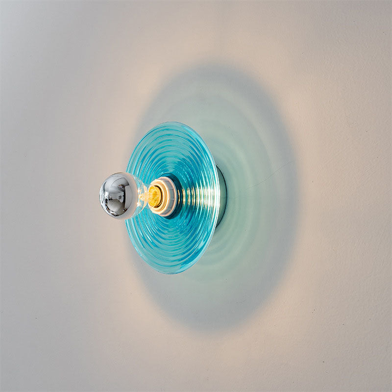 Art Deco Wave Pattern Round Glass 1-Light Wall Sconce Lamp