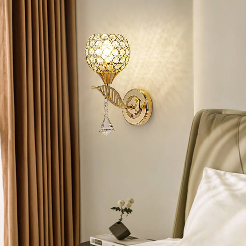 Creative Crystal Ball 1- Light Wall Sconce Lamp