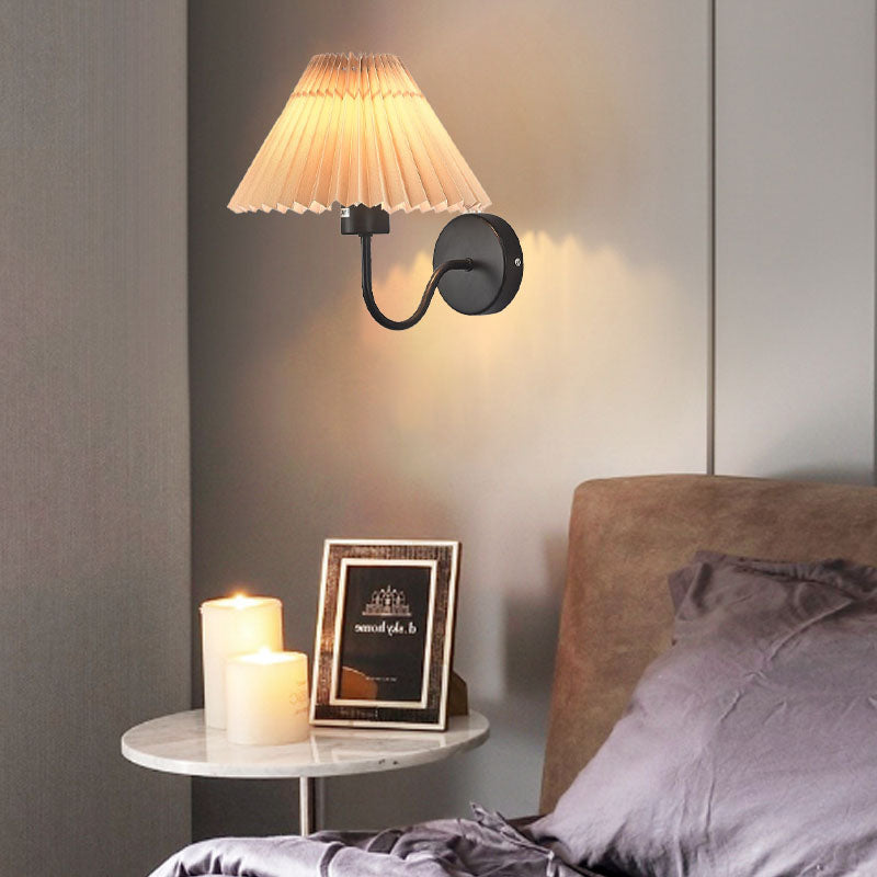 Pleated Disc Base Iron Fabric 1-Light Wall Sconce Lamp