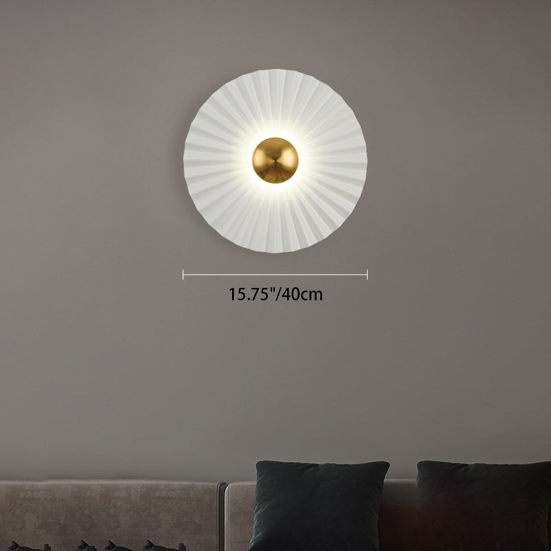 Creative Round Scallop Hardware LED Wall Sconce Lamp