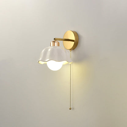 Modern Art Deco Flower Round 1-Light Wall Sconce Lamp