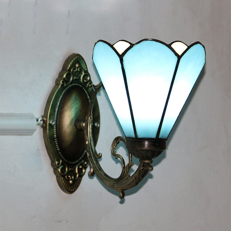 Tiffany Glass Iron Round Bowl 1-Light Wall Sconce Lamp