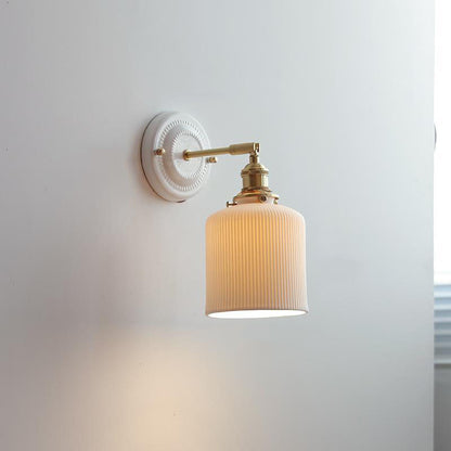 Traditional Vintage Ceramic Brass 1-Light Wall Sconce