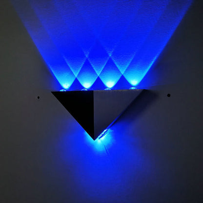 Aluminum Triangle Pyramid Design LED Wall Sconce Lamp