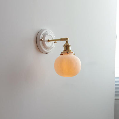 Traditional Vintage Ceramic Brass 1-Light Wall Sconce