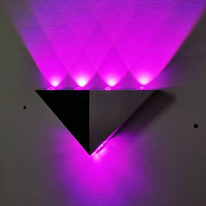 Aluminum Triangle Pyramid Design LED Wall Sconce Lamp