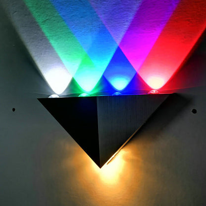 Aluminum Triangle Pyramid Design LED Wall Sconce Lamp