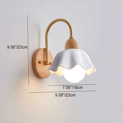 Japanese Flower Pleated 1-Light Wall Sconce Lamp