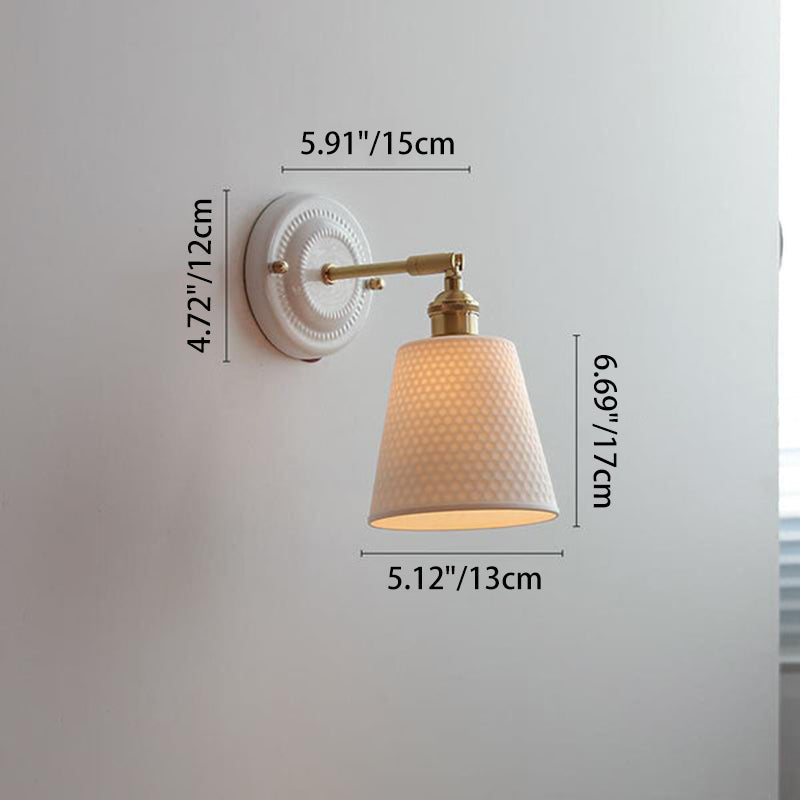 Traditional Vintage Ceramic Brass 1-Light Wall Sconce