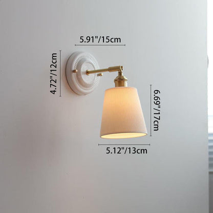 Traditional Vintage Ceramic Brass 1-Light Wall Sconce