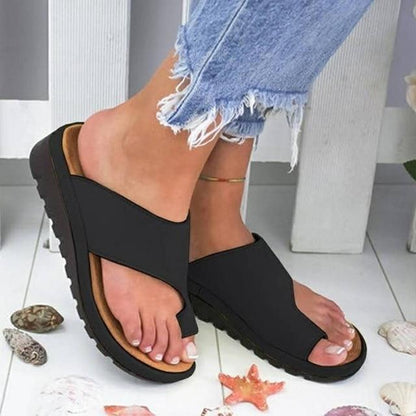 Suede Toe Loop Flat Sandals with Platform Sole