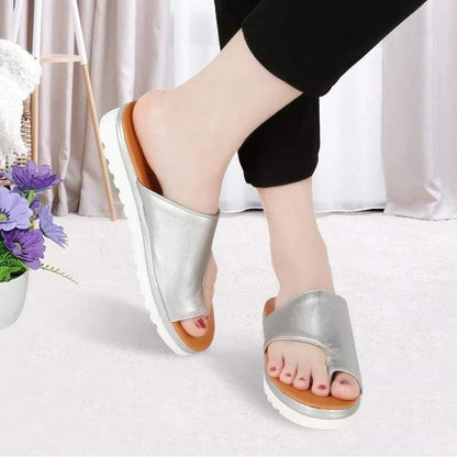 Suede Toe Loop Flat Sandals with Platform Sole