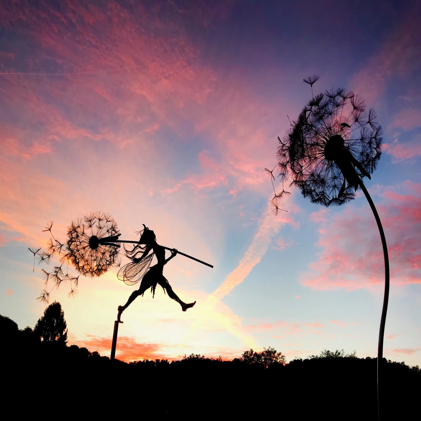 Metal Fairy Garden Stake with Dandelions
