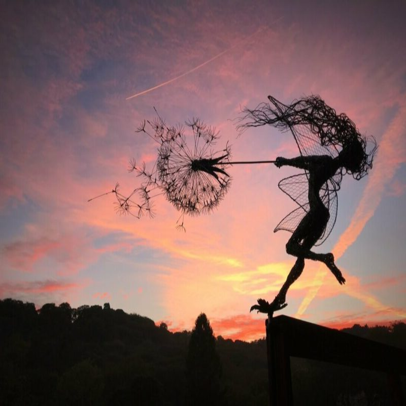 Metal Fairy Garden Stake with Dandelions