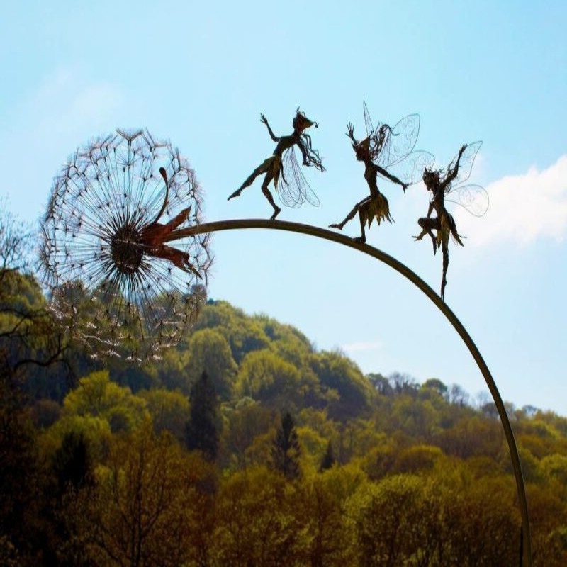 Metal Fairy Garden Stake with Dandelions