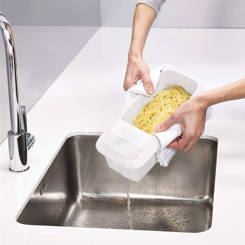 Microwave Pasta Cooker with Built-In Strainer